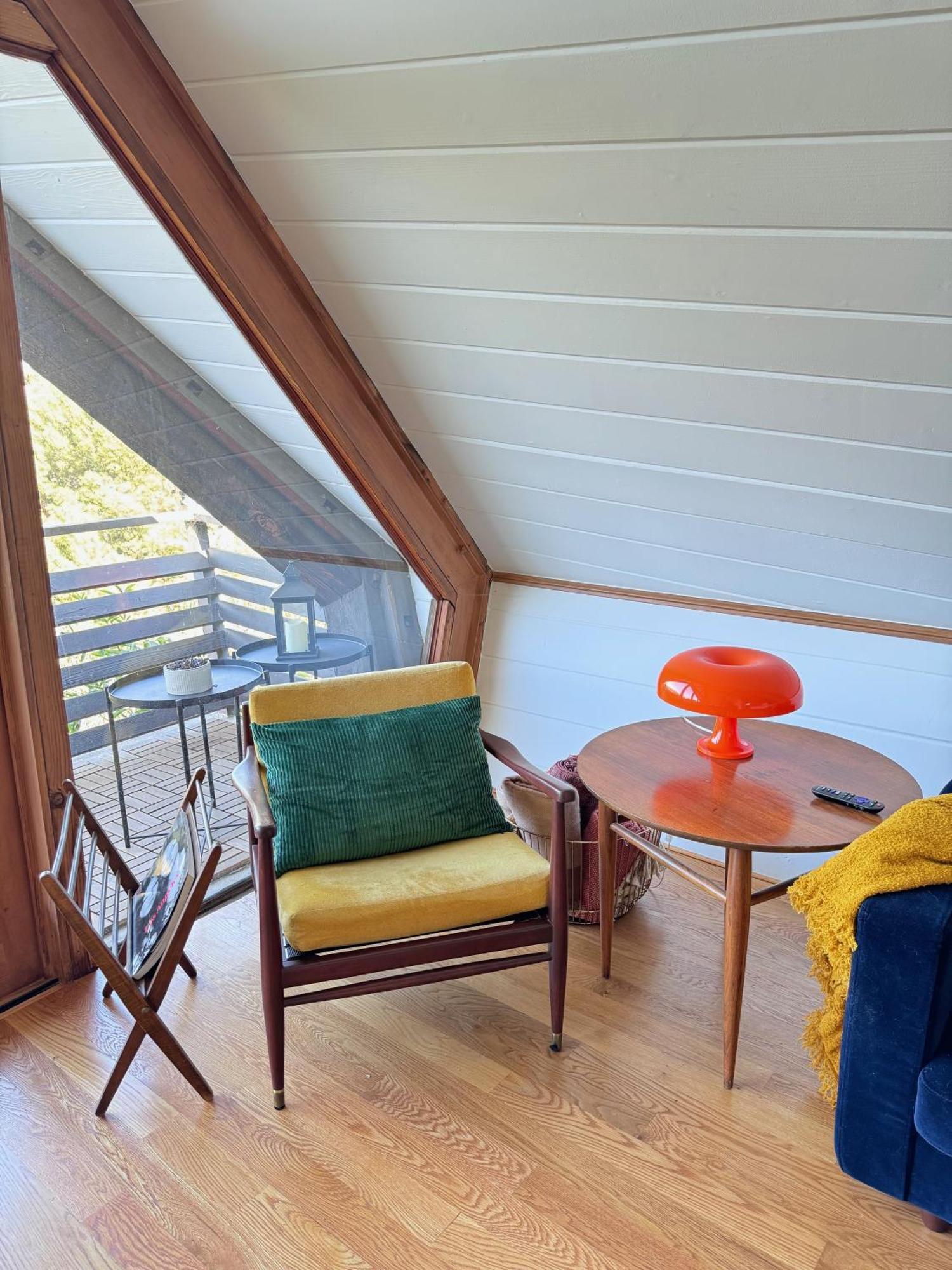 Iconic Gesner Boat House With View Of The Hollywood Sign Holiday home *